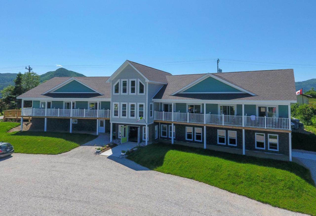 The Tides Inn Norris Point ภายนอก รูปภาพ
